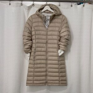 Aritzia | Tna Botanie Long Puffer Jacket
Size: XS Condition: excellent